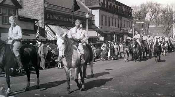 Patriot's Day on the Milldam, Circa 1946